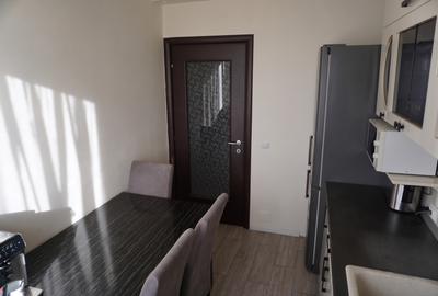 Apartament cu 3 camere decomandat, mobilat în Dămăroaia - 3