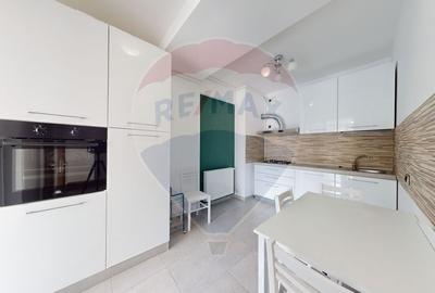 Apartament cu 2 camere decomandat în Tractorul - 1