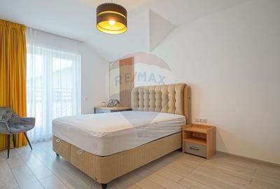 Apartament cu 2 camere semidecomandat, mobilat în Tractorul - 14