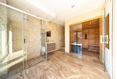 Casă individuală cu 6 camere cu Canalizare în Exterior Est - 48