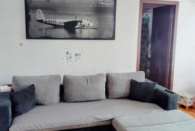 Vand ap 2 camere zona micro 3