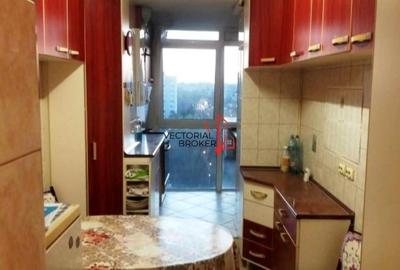 VANZARE 3 CAMERE Titan Piata Minis - 3