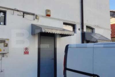 Spațiu comercial, de 100 mp, în Central