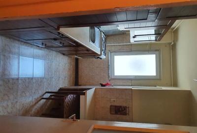Apartament cu 2 camere semidecomandat în Vasile Aaron - 6
