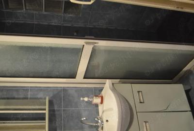 Garsonieră semidecomandată în Central - 2