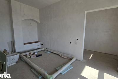 Casă cu 7 camere cu Canalizare în Ciolpani - 11