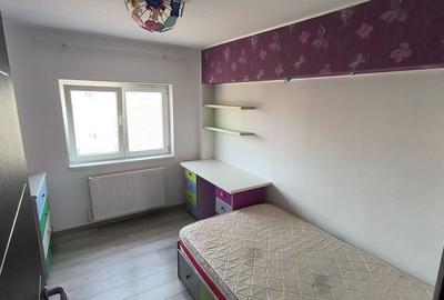 Apartament cu 3 camere decomandat, mobilat în Drumul Taberei - 6