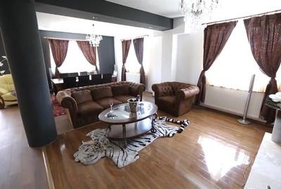 Film! Resedinta cu personalitate, piscina exterioara, comod amplasament - 10