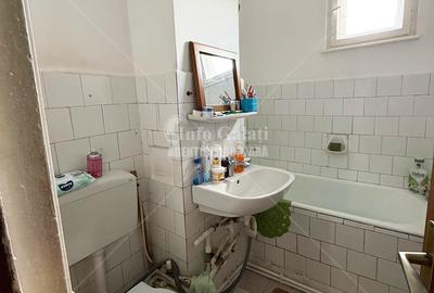 | Apartament cu 3 camere | Micro 38 | etaj 4 | - 7