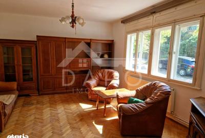 Casă cu 5 camere cu Teren 421 Mp în Central