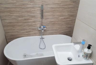Apartament de vanzare 2 camere , Ramnicul Sarat , Jud Buzau - 5