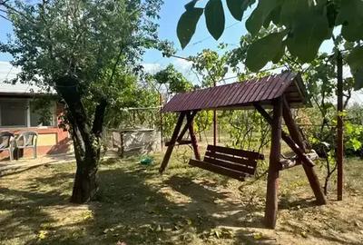 Casă cu 5 camere cu Canalizare în Ion Roată - 11