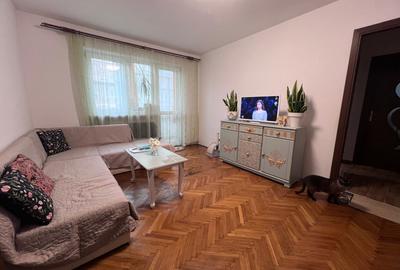 Apartament cu 2 camere semidecomandat în Piața Centrală - 1