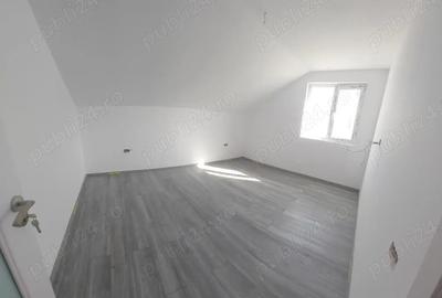 Casa Single-parter cu mansarda, bucatarie inchisa, 4 camere, 237 mp teren util - 6