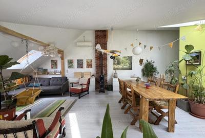 Casă cu 3 camere cu Teren 195 Mp în Central - 1