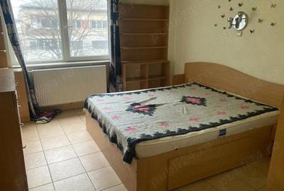 Apartament cu 2 camere decomandat în Tomis III - 3