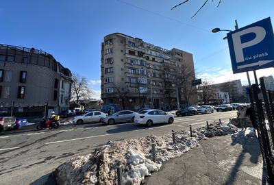 Apartament cu 3 camere decomandat în P-ța Romană - 2