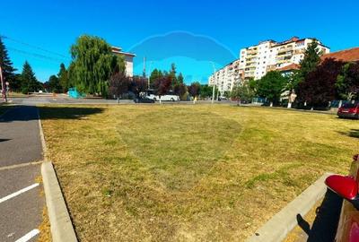 Teren Construcții intravilan de 400 mp, în Ultracentral - 8