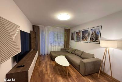 Apartament cu 2 camere decomandat în Tractorul