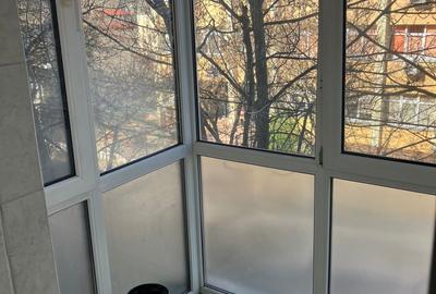 2 camere  – Băneasa, Bd. Aerogării pe Str. Neagoe Vodă, etaj 2/4, dec, mobilat. - 9