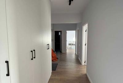 Apartament cu 3 camere decomandat în Exterior Vest - 2