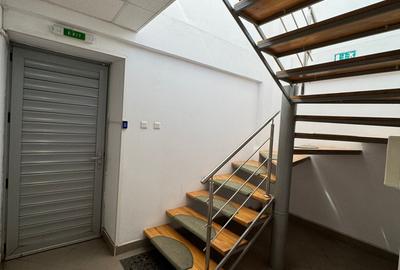 Spatii depozitare cu acces la DN 26 zona Metro - 9
