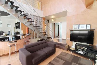 Casă cu Teren 1000 Mp în Bucium - 4