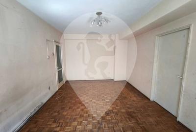 Apartament cu 2 camere semidecomandat, mobilat în 13 Decembrie - 4