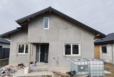 Casă cu 3 camere cu Teren 500 Mp în Popricani - 4