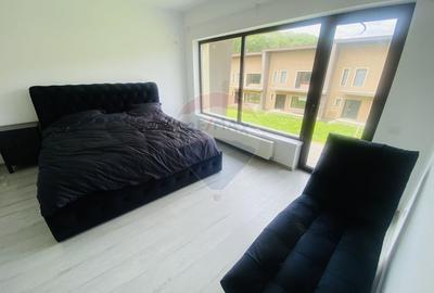 Casă cu 4 camere cu Teren 286 Mp în Ghermănești