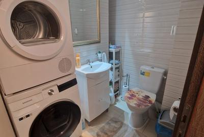 Apartament cu 3 camere decomandat în Central - 2