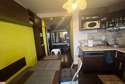 Apartament cu 3 camere decomandat, mobilat în 1 Mai - 7
