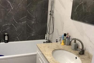Apartament cu 3 camere decomandat în Central - 2