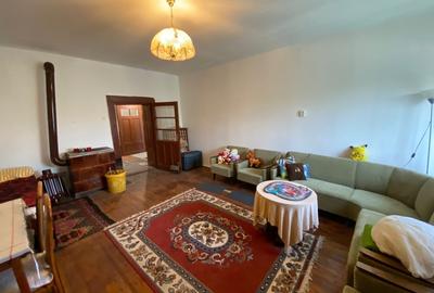 Casa de vacanta , 2 cam, teren 3381mp - 9