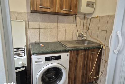 Garsonieră în Vest - 3