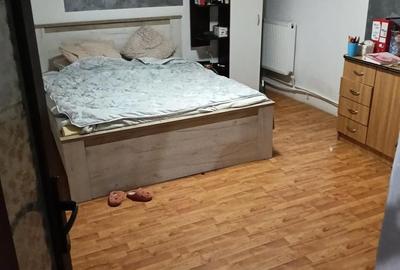 Casă cu 3 camere cu Teren 533 Mp în Căpățânești - 2