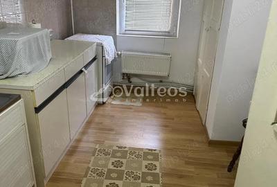 Re?i?a, apartament 4 camere, 100 mp, Lunca Pomostului, zona Politie - 2