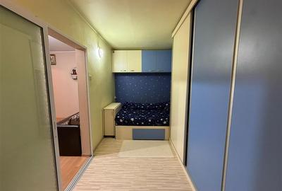 Apartament cu 2 camere semidecomandat în Podu Roș - 3