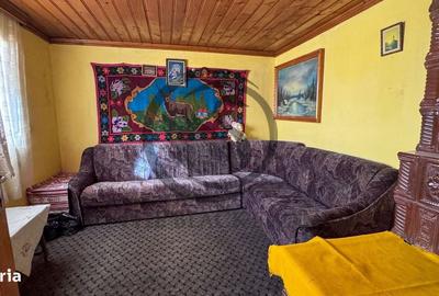 Casă cu 4 camere în Jercălăi - 2