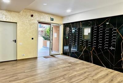 Penthouse cu 5 camere decomandat în Aviației - 2