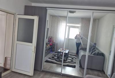 Apartament cu 2 camere semidecomandat în Central - 1