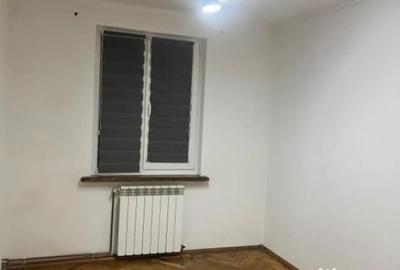 Apartament cu 3 camere decomandat în Siret - 3