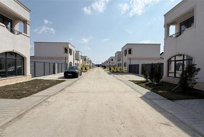 Duplex cu 5 camere cu Teren 304 Mp în Berceni - 3