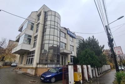 Birou, de 1,820 mp, în Central - 1