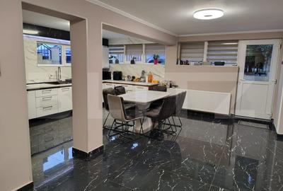 Casa 330 mp utili, teren 520 mp, zona Andrei Muresanu - 16