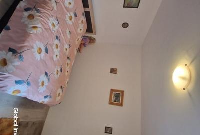 Km 4 - Casa 3 camere mobilata-utilata ,centrala gaze , termen lung -600euro - 12
