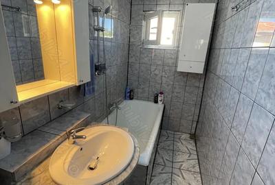 Apartament cu 3 camere în Petros - 4