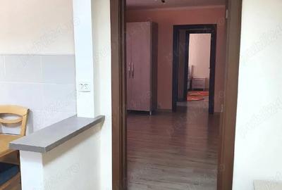 Apartament cu 2 camere semidecomandat în Central - 1