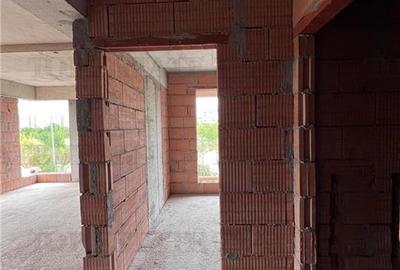Apartament cu 3 camere decomandat în Central - 20