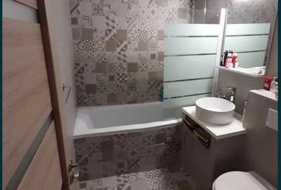 Apartament cu 3 camere în Central - 2